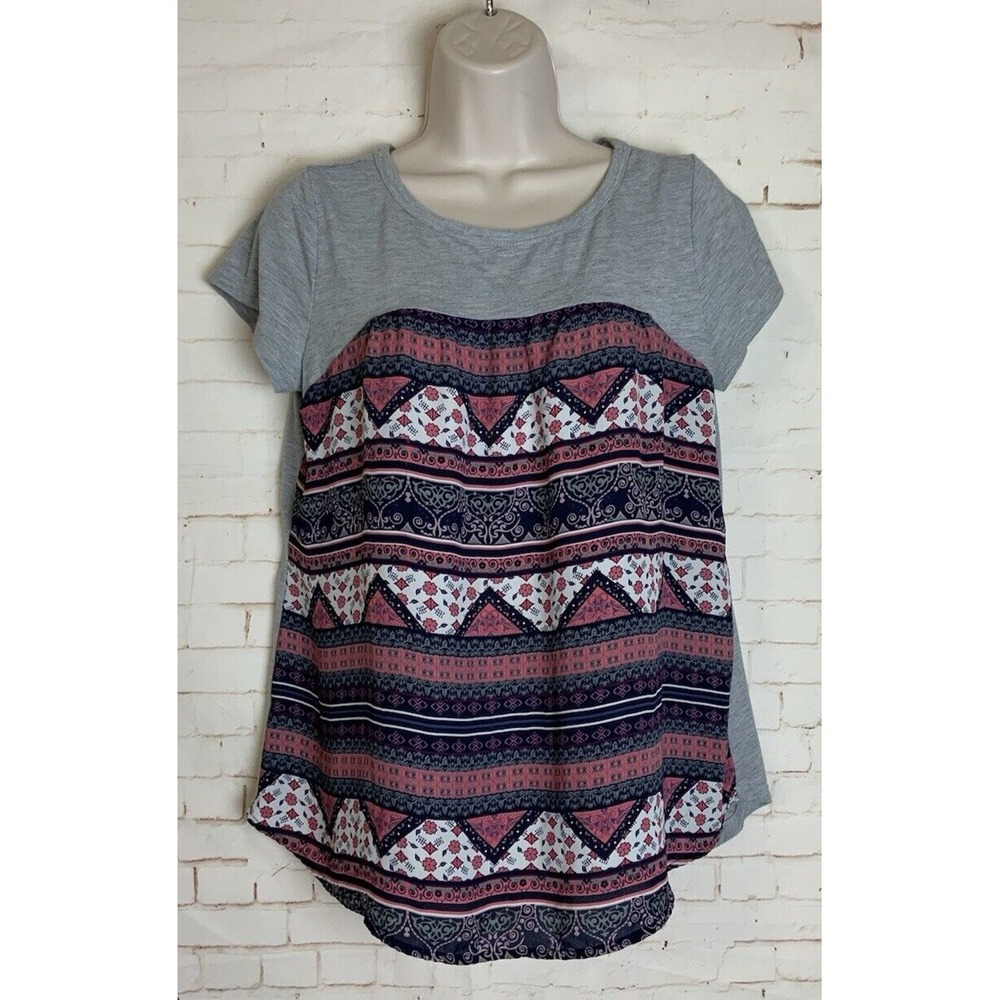Maurices Womens Gray Aztec Print Sheer Cross Tie Back T Shirt‎ Short Sleeve M